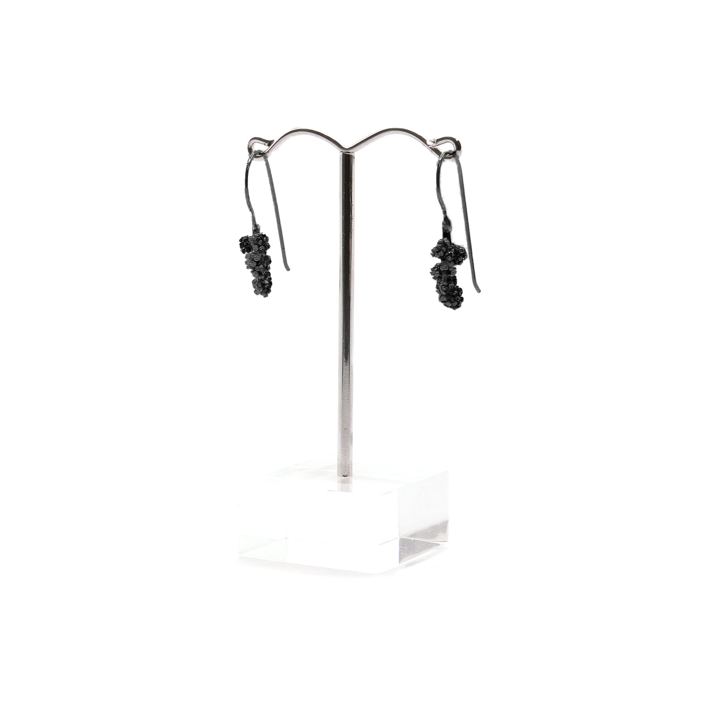 Anja Jagsch - Grape Seed earrings