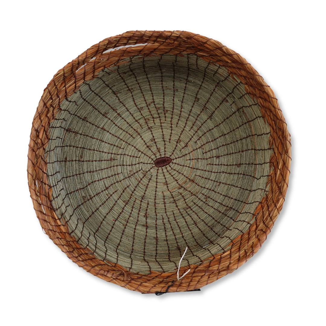 She oak basket with handles (2 tone)